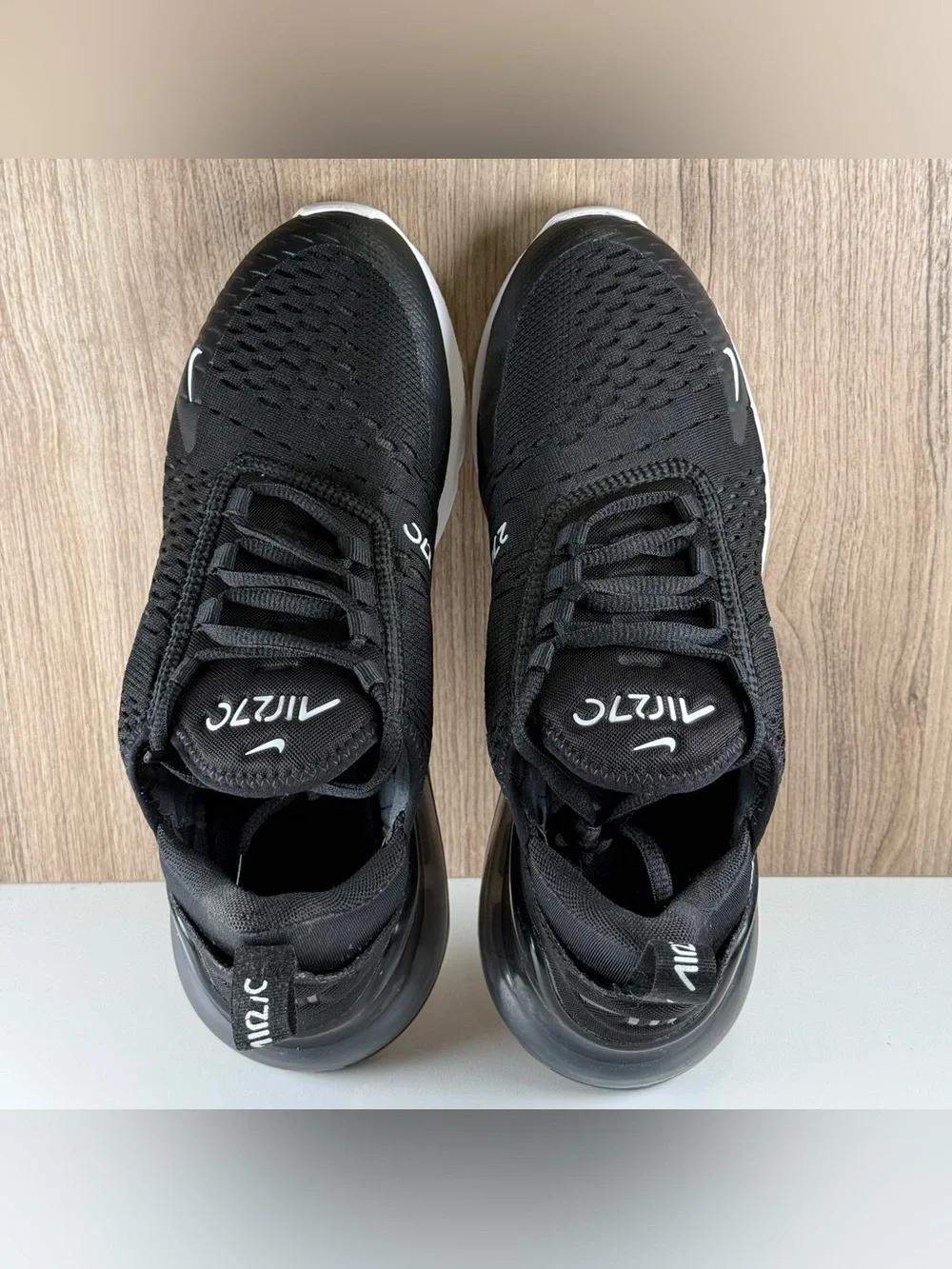 Nike Air Max 270 Black White Athletic Running Shoes AH6789-001 Women’s Size 8.5